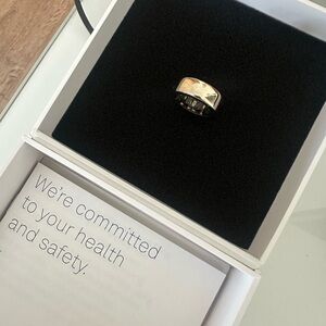 Oura Gold Smart Ring